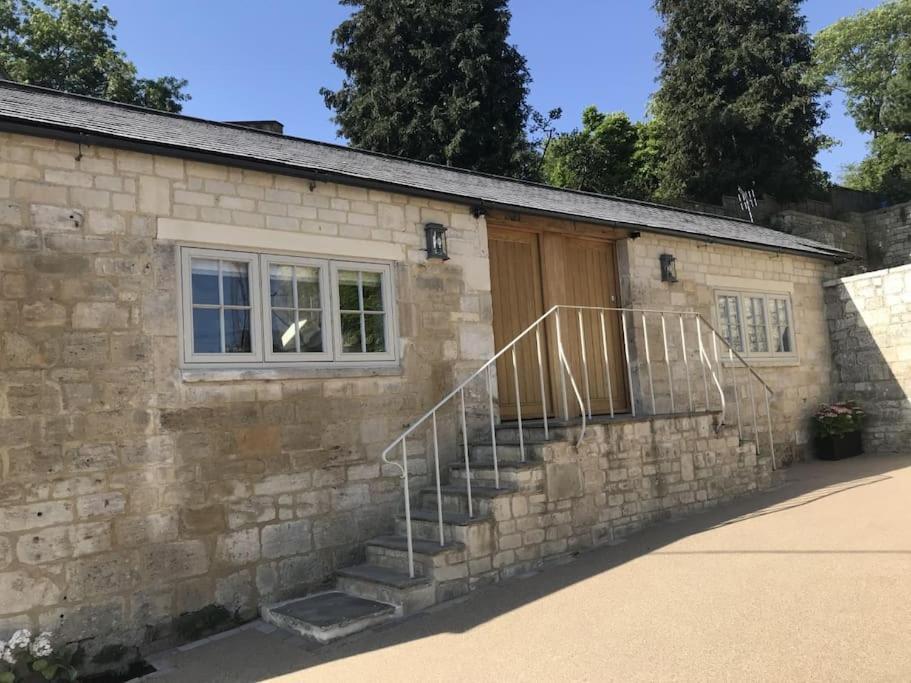 Barley - Cosy Stylish Apartment - Easy Access To Bath And Many Nearby Attractions Box  Екстер'єр фото